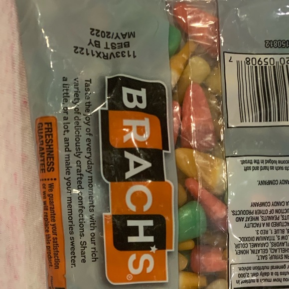 Brachs Thanksgiving Candy Corn 2021 edition - Picture 5 of 8